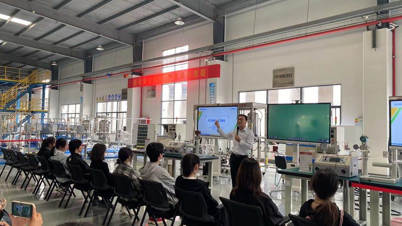 如何挑选高性价比分散剂：揭秘选型关键与误区
